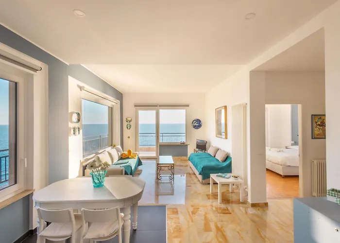 Sky & Sea By Wonderful Italy * Ospedaletti